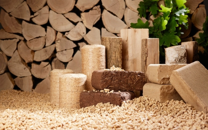 Hardwood fuel pellets
